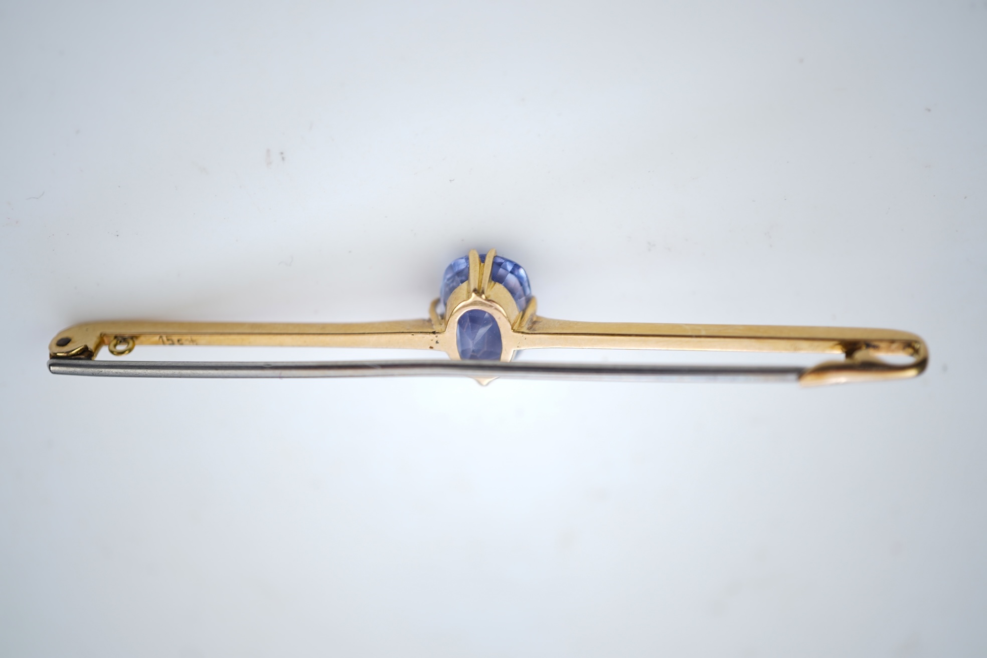 A sapphire bar brooch, early 20th century